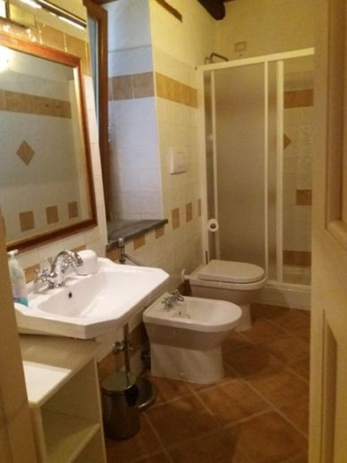 Bathroom 3, B&B Il Melograno, Salerno