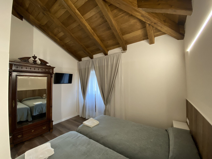 Bedroom 2, dp Cristal Centro Histórico, Lugo