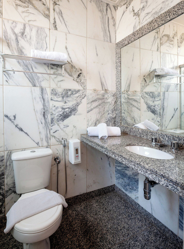 Bathroom 5, Savassinho Hotel, Belo Horizonte