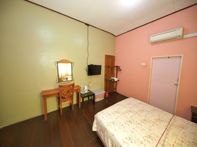 Bedroom 2, Hotel O Teratak Samuderakita, Chalet & Guesthouse, Kuala Terengganu