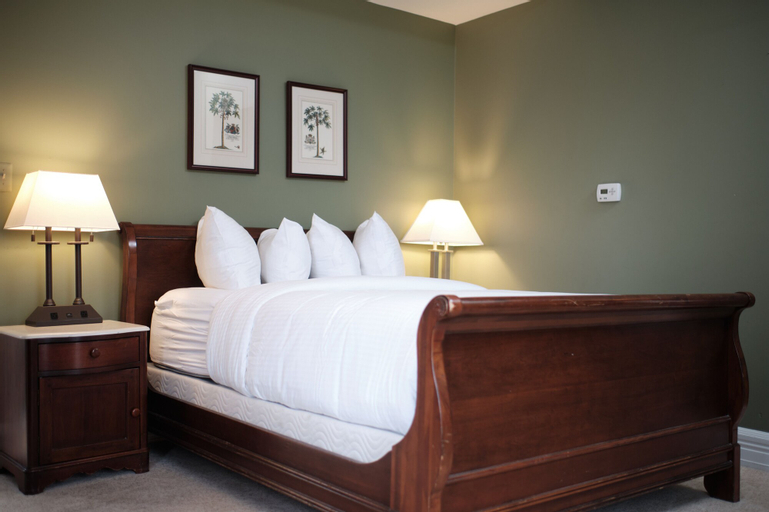 Bedroom 28