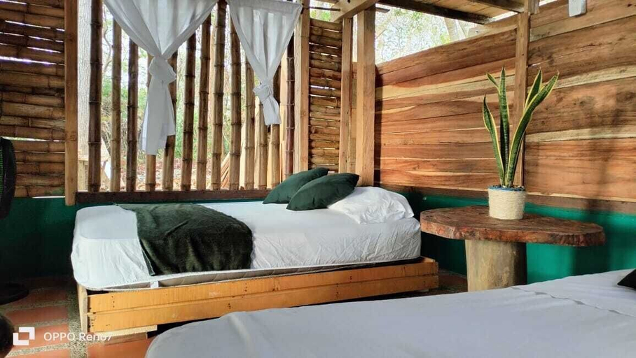 Bedroom 3, Encanto de la Vega Hotel, Moñitos