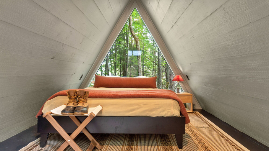 Bedroom 2, Callicoon Hills, Sullivan