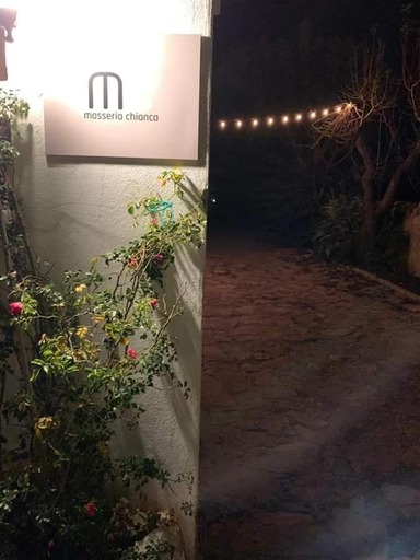 Others 2, Masseria Chianca - Le rose, Taranto