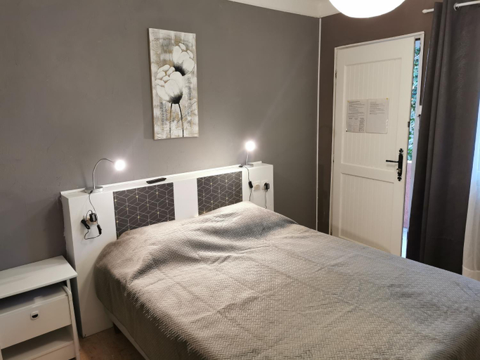 Bedroom 2, La Chaumiere d Agde, Hérault