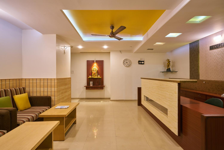 Public Area 2, Hotel Ganeshratna Executive Kolhapur, Kolhapur