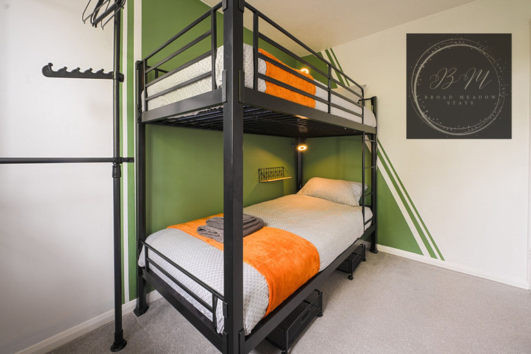 Bedroom 2, Popular Contractor 2-bed House in Lincoln, Lincolnshire