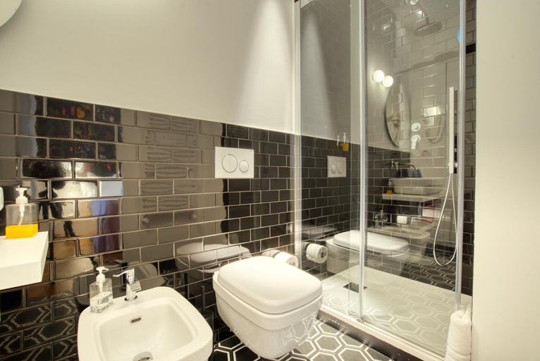 Others 2, GuestHost - Dimora Claudia Luxury Rooms, Milano