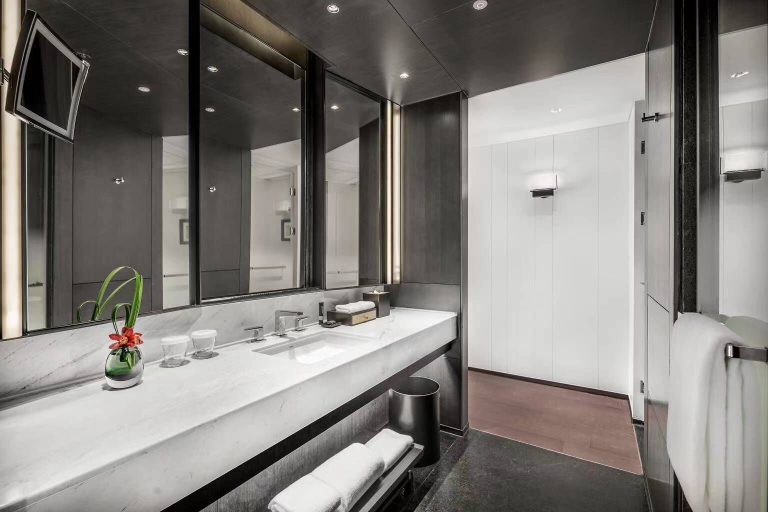 Bathroom 5, Oriental Resort Guangzhou, Guangzhou