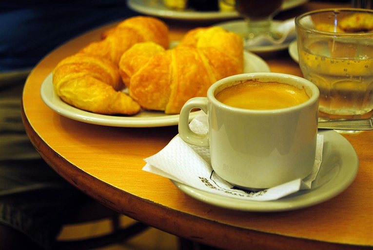 Food & Drinks 5, Club Hotel Cortina, Wien
