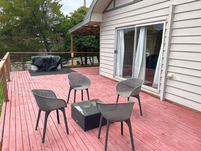 Exterior & Views 4, Waterloo at Cowes, Bass Coast  - Phillip Is.