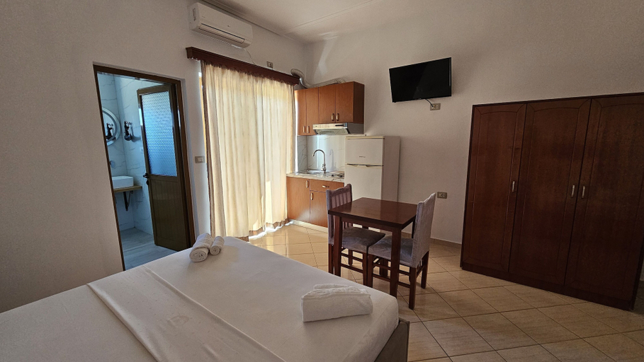Bedroom 3, Vila Malo, Sarandës