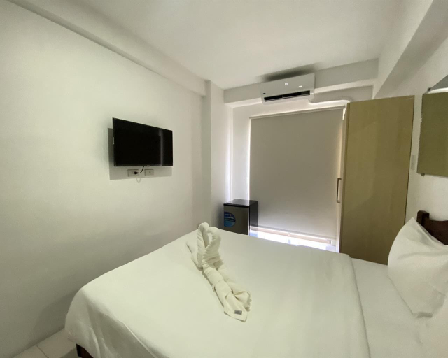 Bedroom 2, Dian SUITES 1, Makati City