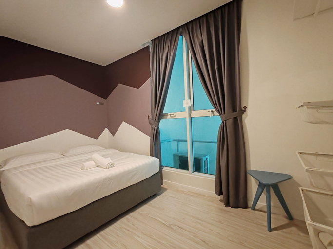 Bedroom 12