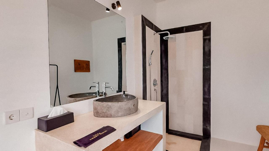 Bathroom 1, AMAZING 3Br Villa in the middle of Ricefields, Gianyar