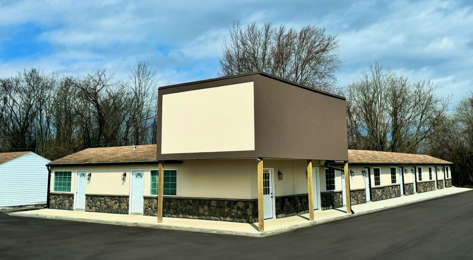 Exterior & Views, Sleepy Bear Inn, Monroe