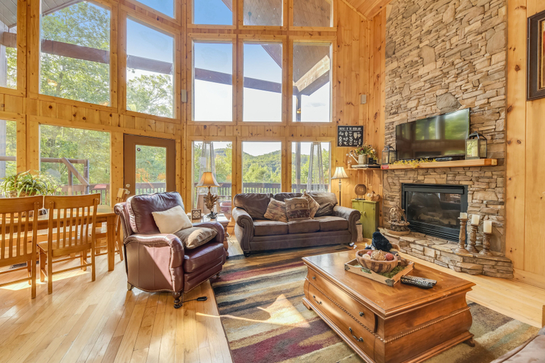 Others 5, Livin On Mountain Time 4 Bedroom Cabin by RedAwning, Sevier