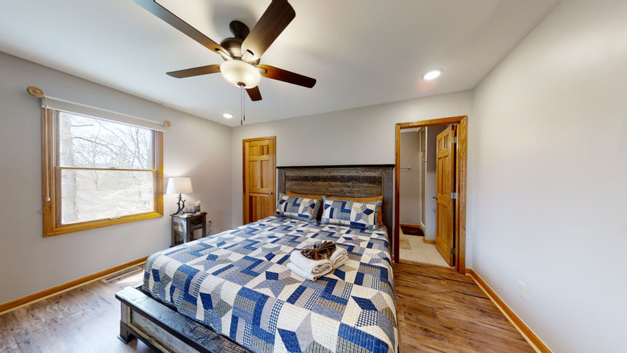 Bedroom 2, Cove Mountain Rest, Sevier
