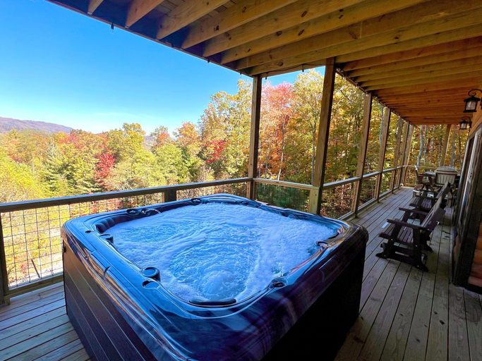 Sport & Beauty 5, Lazy Bear Lodge, Blount