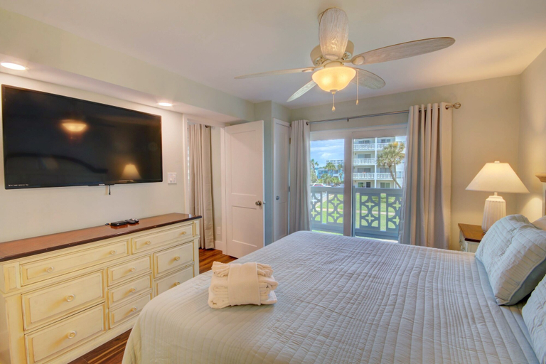 Bedroom 3, 422 El Matador 2 Bedroom Condo by RedAwning, Okaloosa