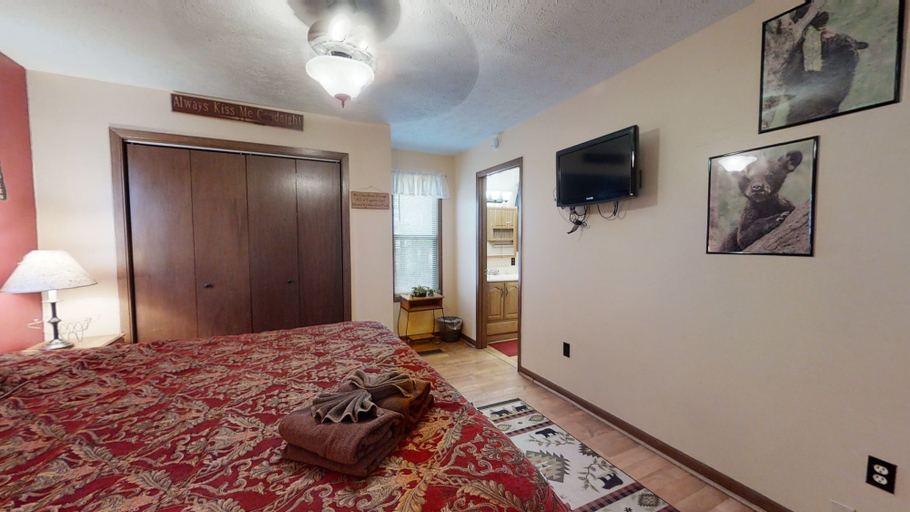 Bedroom 2, Mountaintop Hideaway, Sevier