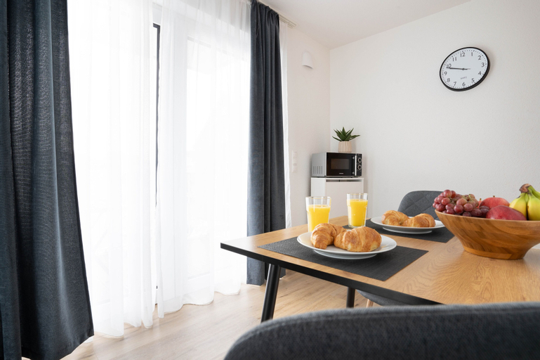 Dining Room 7