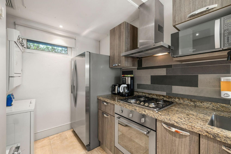 Others 5, Ground Level Condo 2BR 2BA w Pool Access Gym