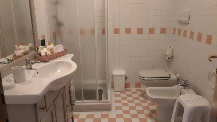 Bedroom 2, Darsena 7, Verona