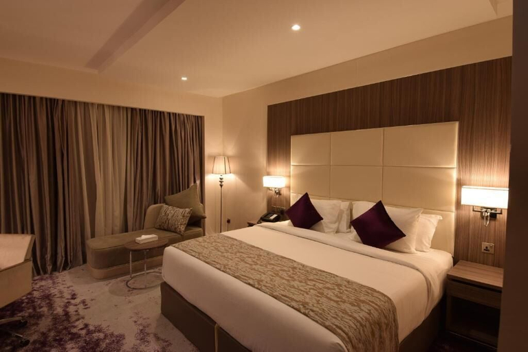 Bedroom 2, Paradise Elite Hotel Al-Tahlia Jeddah, Jeddah