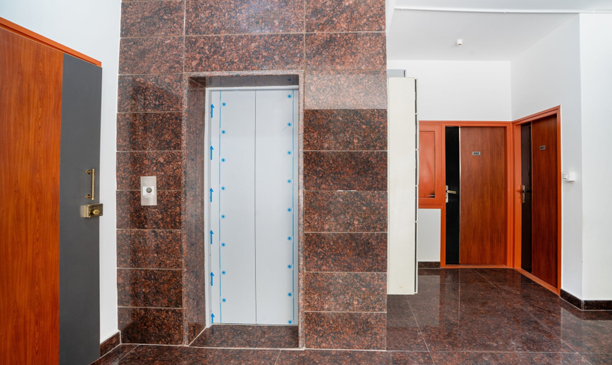 Public Area 3, Itsy Hotels Royal Platinum Suites, Bangalore