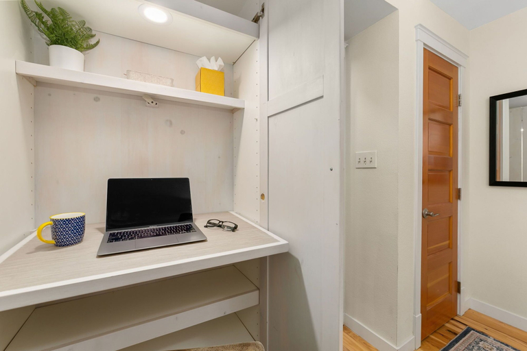 Others 5, Lavish Retreat in Old Town - Walk Everywhere!, Larimer