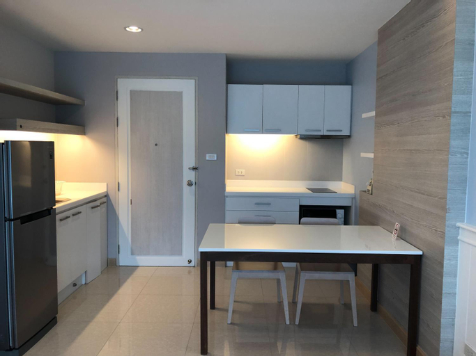Dining Room 8