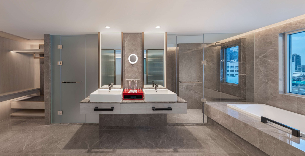 Bathroom 5, DoubleTree by Hilton Bangkok Ploenchit, Khlong Toey