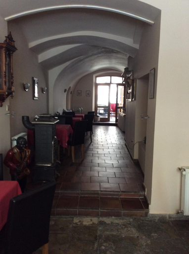 Others 5, Hotel U Zlateho Andela, Pardubice