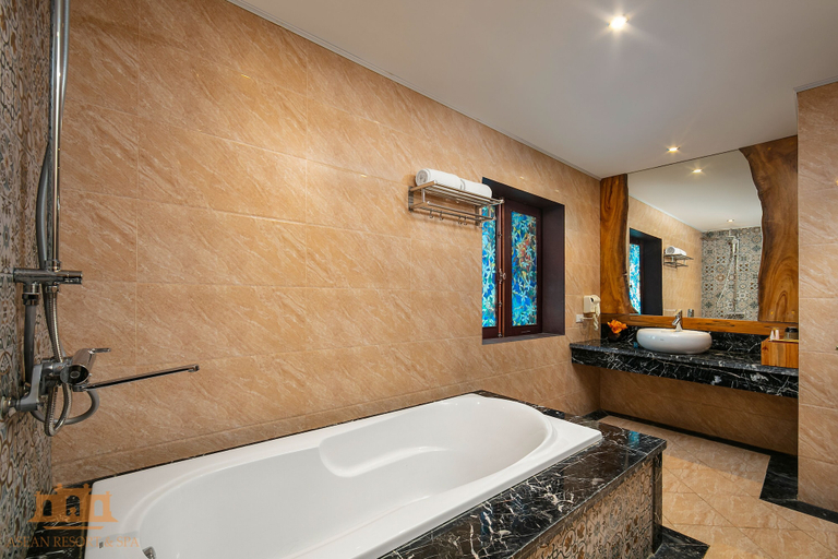 Bathroom 5, Asean Resort - Shiki Onsen & Spa, Sơn Tây