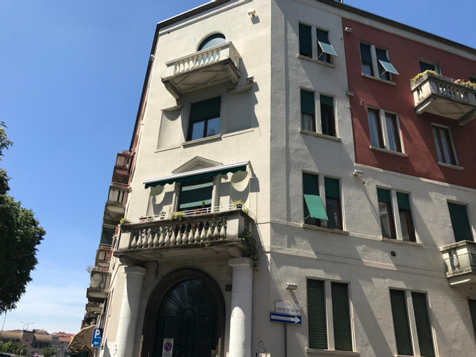 Ca Bela - Lambrate Flat 2, Milano