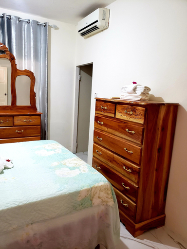Bedroom 3, Chateau's Tranquil Apartments