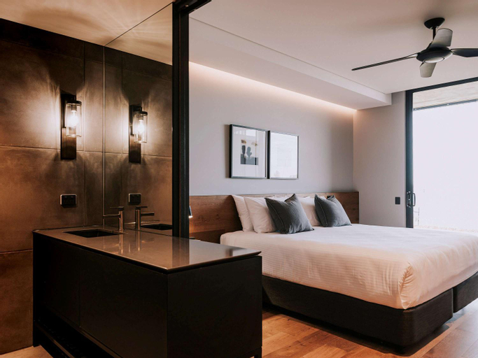 Bedroom 28