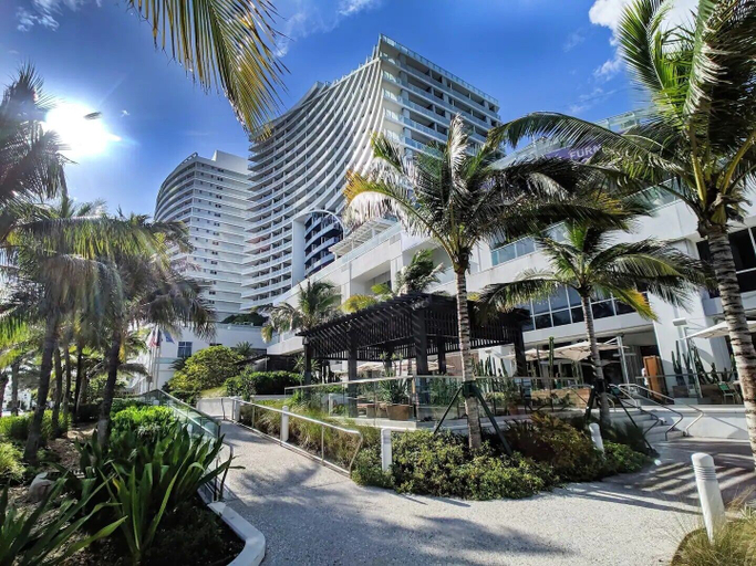 Exterior & Views 2, 1201 W S 1 Bedroom Condo by RedAwning, Broward