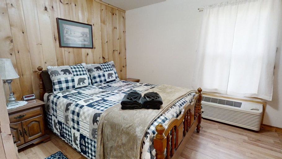 Bedroom 2, Tranquil Valley Retreat, Sevier