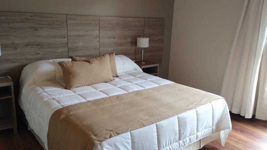 Bedroom 2, Intersur Hotel La Cumbre, Punilla