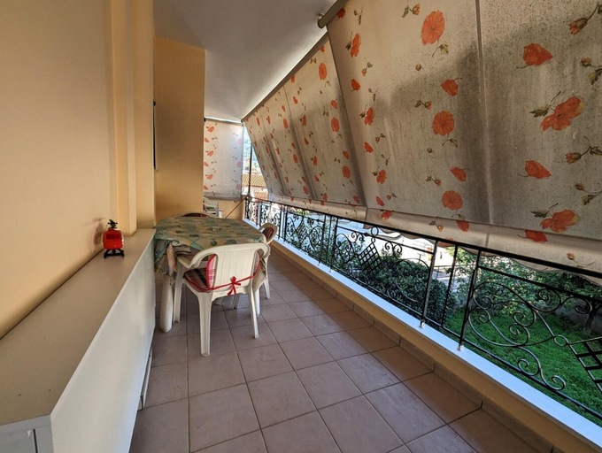 Others 4, Central Apartment in Agios Konstantinos, Central Greece
