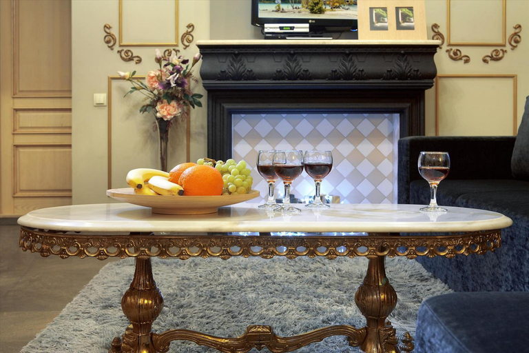 Food & Drinks 5, Theatre Boutique Apart-Hotel, Shevchenkivs'kyi