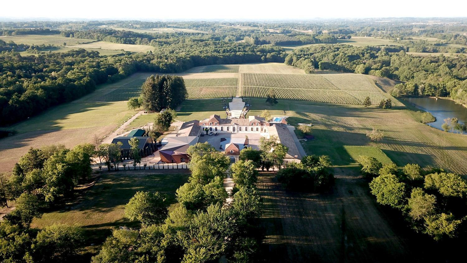 Others 4, Chateau Prieure Marquet, Gironde