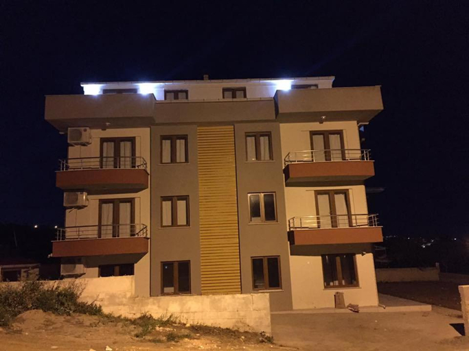 Others 3, Yasar Apart, Merkez