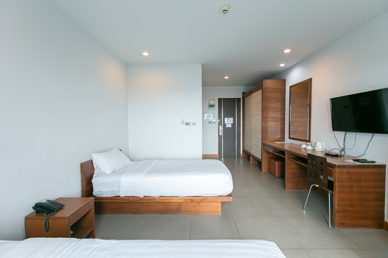 Bedroom 6