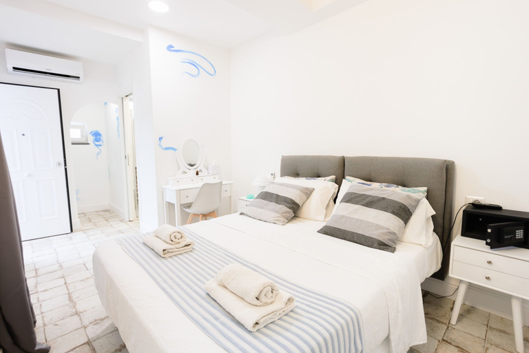 Bedroom 2, Suite Saint Michael, Napoli