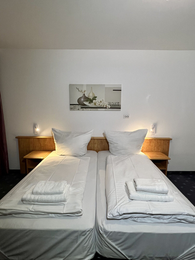 Bedroom 2, Hotel Neo Cologne Bonn Airport, Rheinisch-Bergischer Kreis