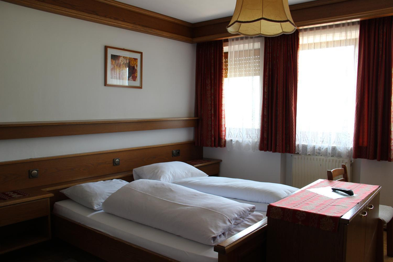 Others 5, Haus Peskoller, Bolzano