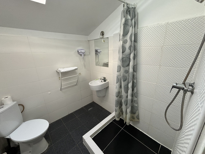 Bathroom 4, Piata Uniri Cozy Inn, Municipiul Bucuresti